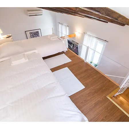 Furioso Apartments Split Room photo